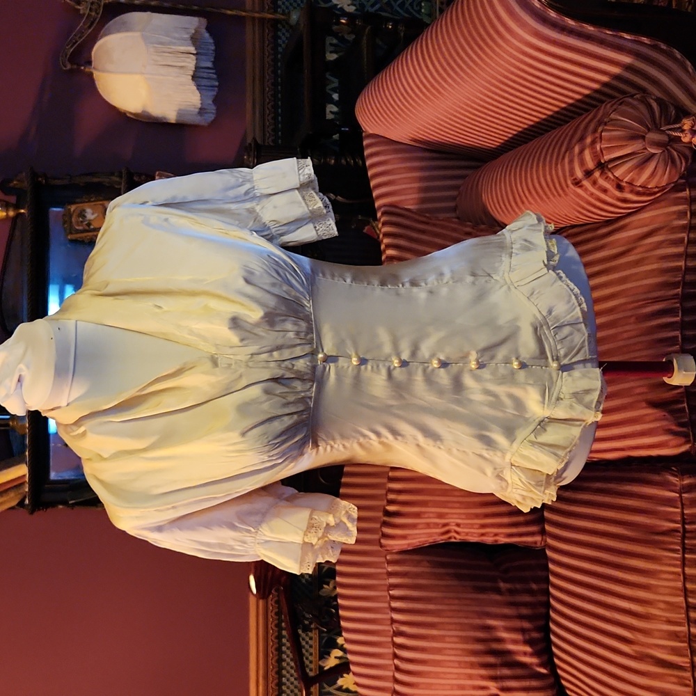 Victorian/Renaissance blouse